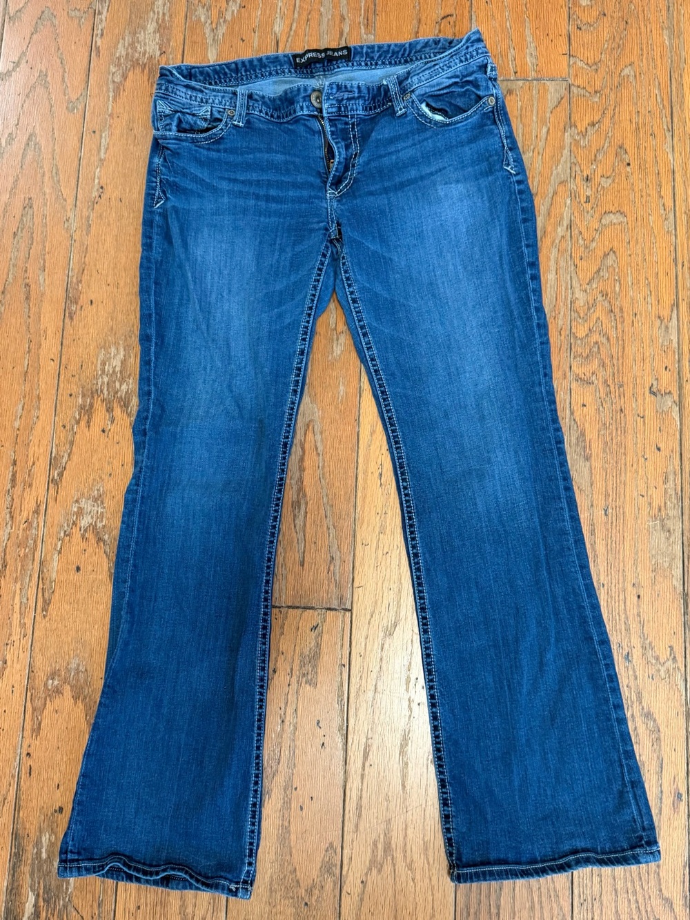 Express Jeans Size 12R Low Rise Bootcut Y2K Embroidered Pocket Jeans